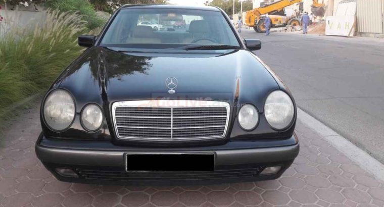 MERCEDES E230 1998, GCC,ACCIDENT FREE,WELL MAINTAINED