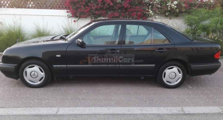 MERCEDES E230 1998, GCC,ACCIDENT FREE,WELL MAINTAINED