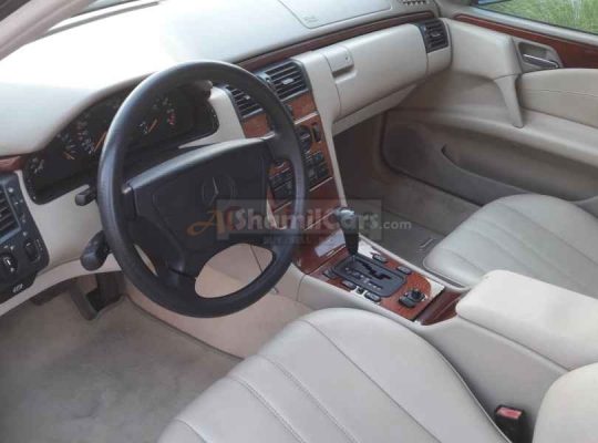 MERCEDES E230 1998, GCC,ACCIDENT FREE,WELL MAINTAINED