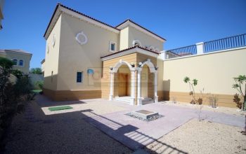 Exclusive Rented Villa at Jumeirah Park