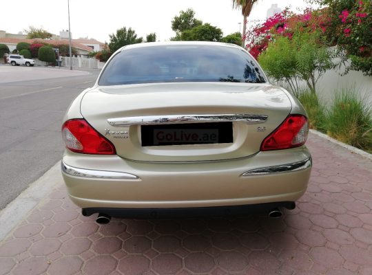 JAGUAR X-TYPE 2006,AWD 3.0, GCC, TOP OF LINE,WELL MAINTAINED,SUNROOF,LEATHER SEATS,ACCIDENT FREE