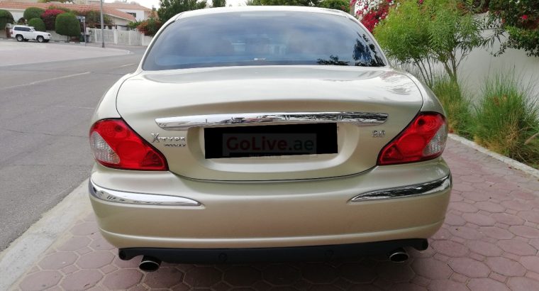 JAGUAR X-TYPE 2006,AWD 3.0, GCC, TOP OF LINE,WELL MAINTAINED,SUNROOF,LEATHER SEATS,ACCIDENT FREE