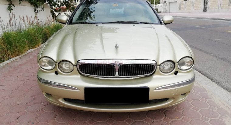 JAGUAR X-TYPE 2006,AWD 3.0, GCC, TOP OF LINE,WELL MAINTAINED,SUNROOF,LEATHER SEATS,ACCIDENT FREE