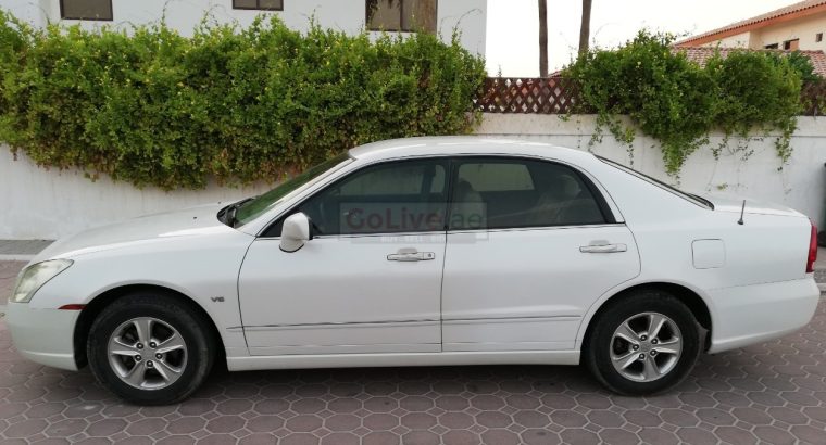 USED MITSUBISHI MAGNA 2005