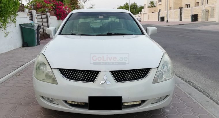 USED MITSUBISHI MAGNA 2005