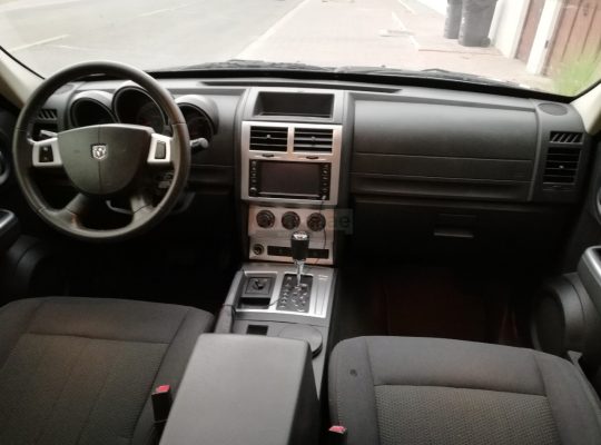 DODGE NITRO 2011,SXT,FULLY AUTOMATIC,4WD,GCC,WELL MAINTAINED