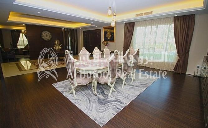 Impeccable Villa- Furnished-Move In Today