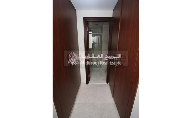Conveniently located Residence with No Fee