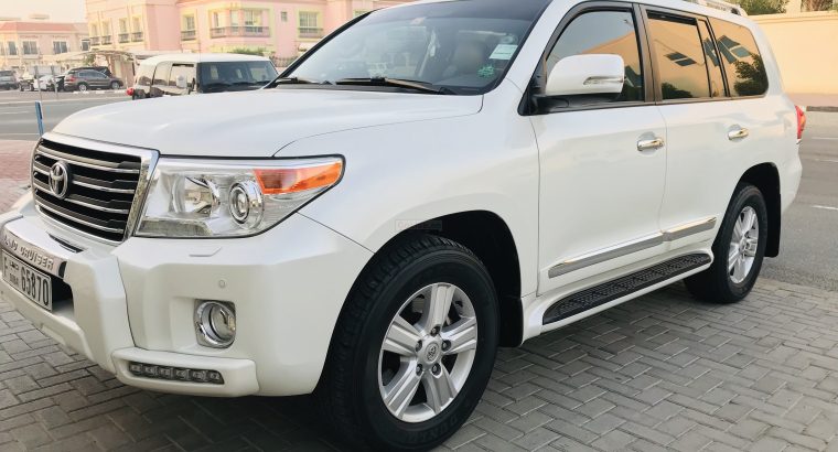 Toyota landcruiser 4.6 V8 GXR