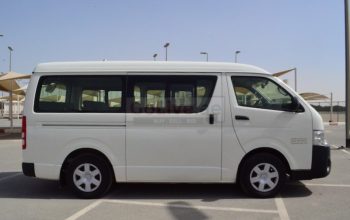 Toyota hiace hiroof 15 seater for rent