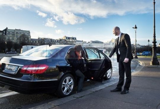 Car lift available Dubai to abu dhabi