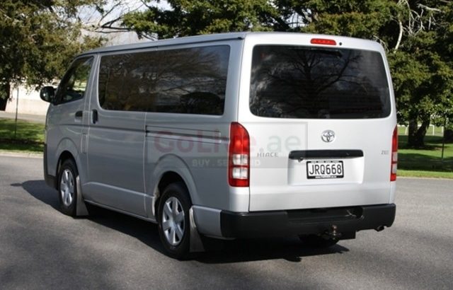 14 Seater Toyota Hiace bus with driver Available for Rent ( Mini bus On rent )
