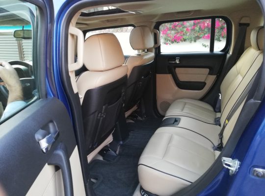 HUMMER H3 2006,NO 1 OPTION,92000KM ONLY,GCC,MINT CONDITION,FSH,FIXED PRICE