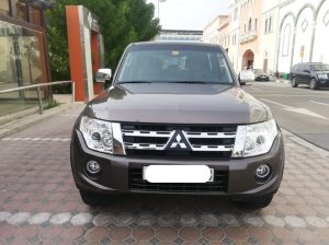 Mitsubishi Pajero 2014 Only 30000 kms, New Battery, Bluetooth, DVDs