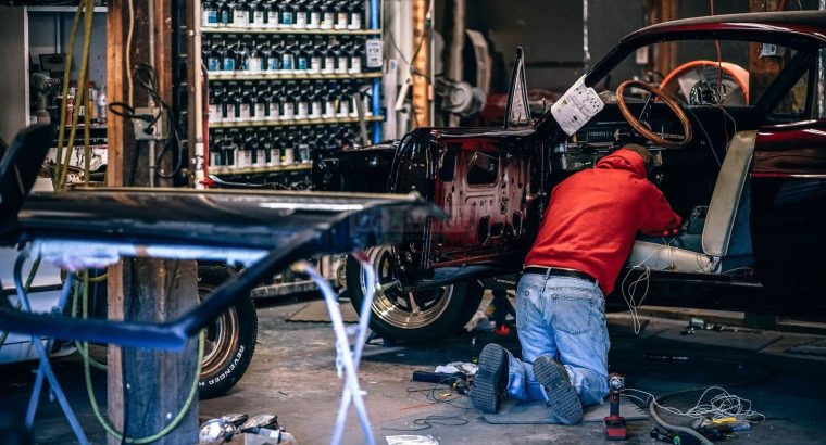 Custom Touch Auto Repairing Workshop