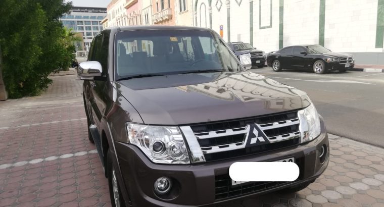 Mitsubishi Pajero 2014 Only 30000 kms, New Battery, Bluetooth, DVDs