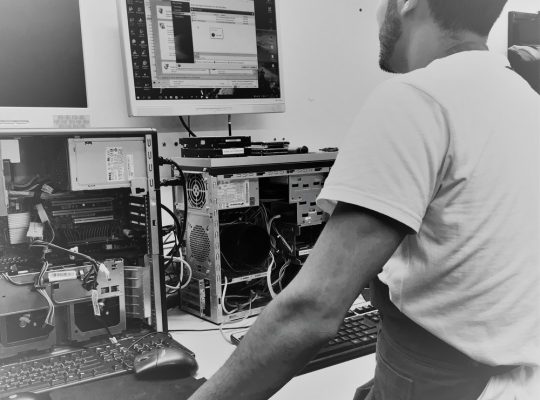 Computer repairs and IT support / Software setup, Virus removal