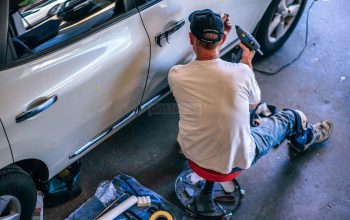 Domino Auto Repairing Garage
