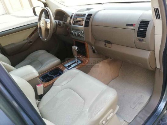 NISSAN PATHFINDER LE 2007,FOUR WHEEL DRIVE,GCC,SUNROOF,LEATHER SEATS,07 SEATS
