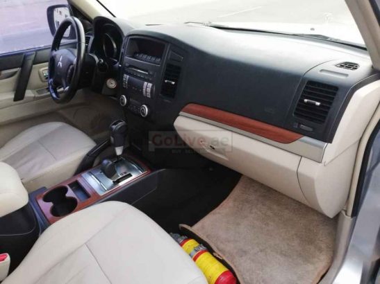 MITSUBISHI PAJERO 2008 FULL OPTION,FACE LIFTED 2016,SUNROOF,LEATHER SEATS,ACCIDENT FREE