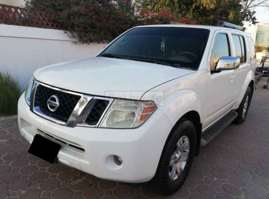 NISSAN PATHFINDER 2009,GCC,SE, MID OPTION,4WD,GOOD CONDITION