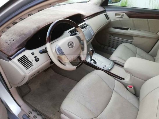 TOYOTA AVALON 2009, LIMITED, TOP OF THE LINE, GCC, FULL SERVICE HISTORY, WELL MAINTAINED