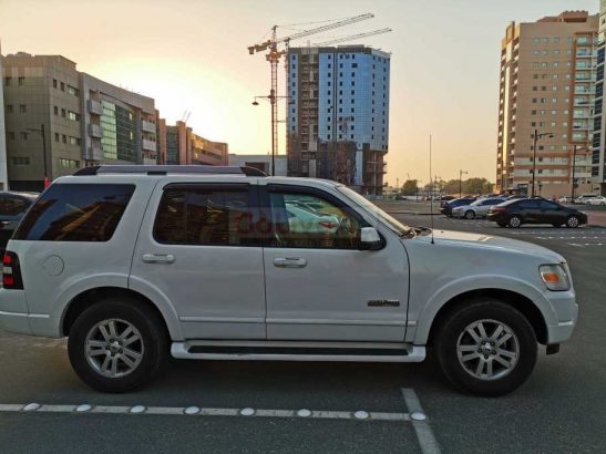 Ford Explorer Model 2006
