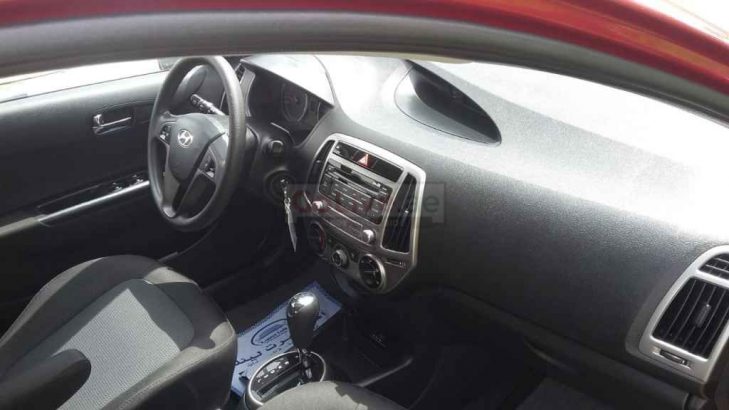 Hyundai i20 2014 model low mileage GCC in mint condition