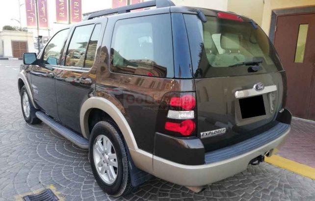 FORD EXPLORER 2008, TOP OPTION WITH SUNROOF, EDDIE BAUER, GCC,WELL MAINTAINED