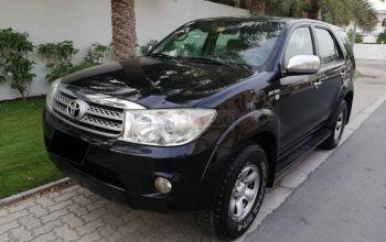 TOYOTA FORTUNER 2009,GCC,2.7L,FOUR CYLINDER,FOUR WHEEL DRIVE,WELL MAINTAINED