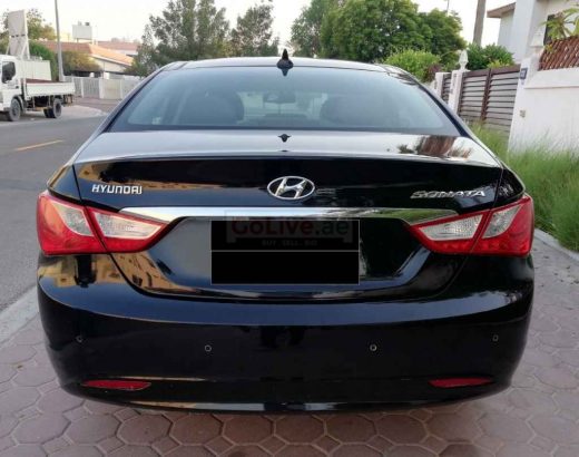 HYUNDAI SONATA 2012,GCC,NO 1 OPTION,PANORAMIC SUNROOF,LEATHER SEATS,WELL MAINTAINED