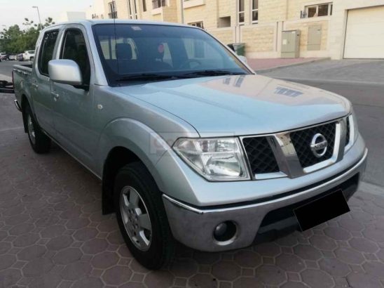 NISSAN NAVARA 2014,SE GCC,AUTOMATIC,ACCIDENT FREE,AGENCY MAINTAINED,93000KM ONLY
