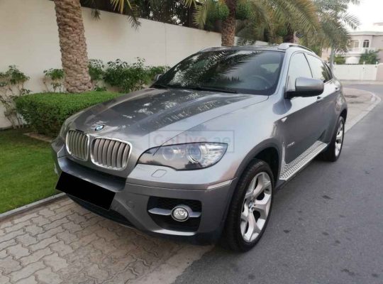 BMW X6 X-DRIVE 50i,V8 TWIN TURBO,GCC,NO 1 OPTION,ACCIDENT FREE