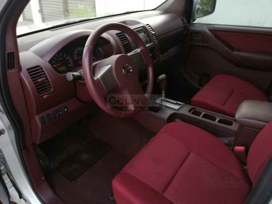 NISSAN NAVARA 2014,SE GCC,AUTOMATIC,ACCIDENT FREE,AGENCY MAINTAINED,93000KM ONLY