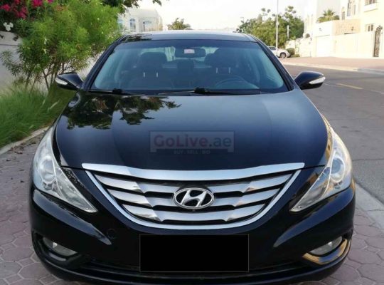 HYUNDAI SONATA 2012,GCC,NO 1 OPTION,PANORAMIC SUNROOF,LEATHER SEATS,WELL MAINTAINED