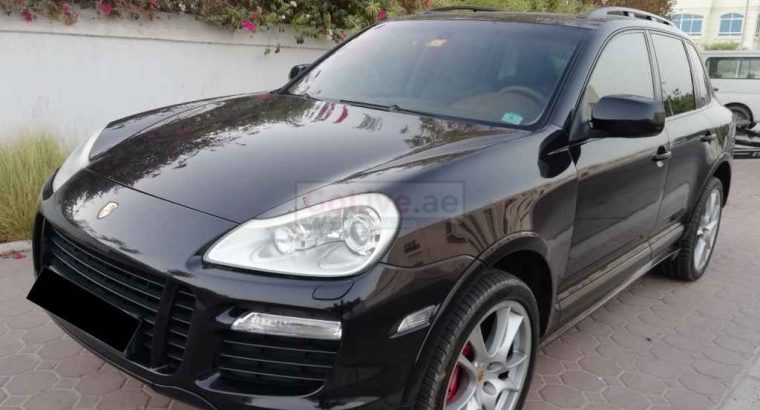 PORSCHE CAYENNE GTS 2009,TOP OF THE LINE,GCC,ACCIDENT FREE,WELL MAINTAINED