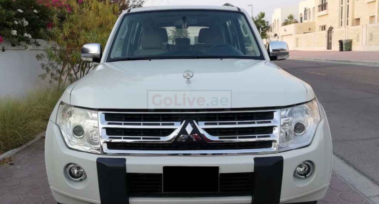 MITSUBISHI PAJERO 2010,GLS 3.5L,V6,TOP OF THE LINE,SUNROOF,LEATHER SEATS,WELL MAINTAINED