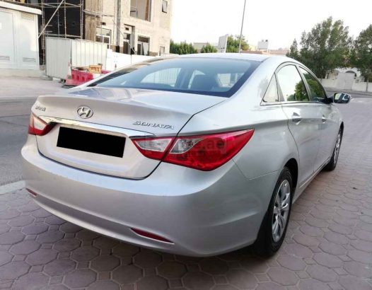 HYUNDAI SONATA 2012,GCC,ACCIDENT FREE,ORIGINAL PAINT,WELL MAINTAINED