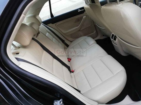VOLKSWAGEN JETTA 2011,TOP OF THE LINE,SUNROOF,LEATHER SEATS,ACCIDENT FREE