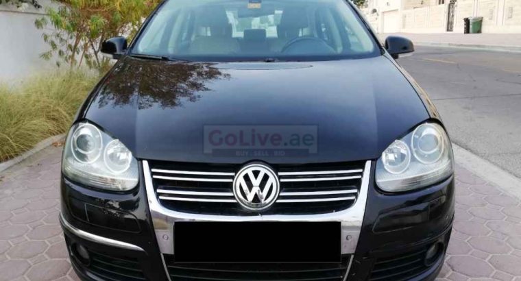 VOLKSWAGEN JETTA 2011,TOP OF THE LINE,SUNROOF,LEATHER SEATS,ACCIDENT FREE