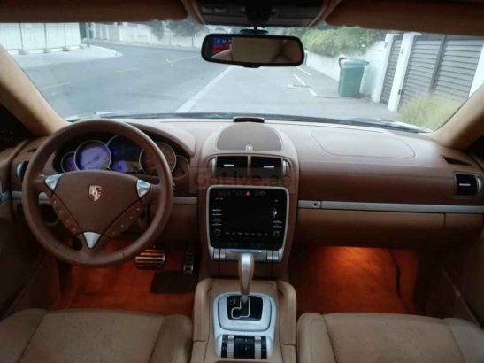 PORSCHE CAYENNE GTS 2009,TOP OF THE LINE,GCC,ACCIDENT FREE,WELL MAINTAINED