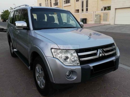 MITSUBISHI PAJERO 2008,GLS 3.5L,V6,TOP OF THE LINE,SUNROOF,LEATHER SEATS,WELL MAINTAINED
