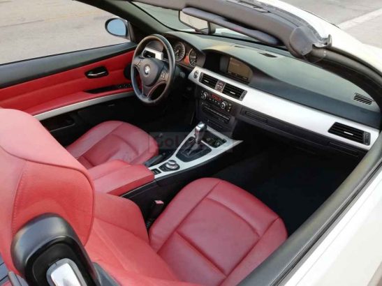 BMW 320I 2009,HARD TOP CONVERTIBLE,112000KM ONLY,WELL MAINTAINED