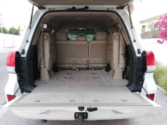 TOYOTA LAND CRUISER 2011,GXR V6,GCC,ORIGINAL PAINT,SUNROOF,LEATHER SEATS