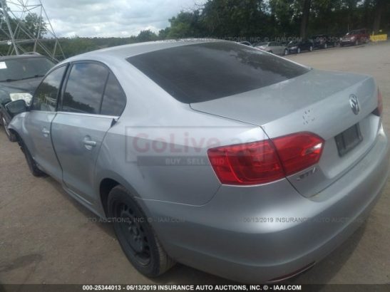 2013 Volkswagen‬ Jetta Usa Import for sale only for AED 12500