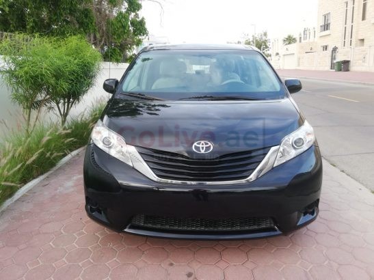 TOYOTA SIENNA 2014,LE,AWD, V6 FULLY AUTOMATIC,FRESH IMPORT,PERFECT CONDITION,CUSTOM PAPERS