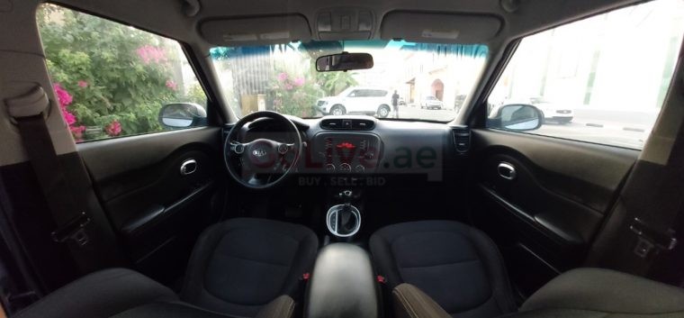 KIA SOUL 2016 MID OPTION,FRESH IMPORT,PERFECT CONDITION 60000 MILES,WELL MAINTAINED