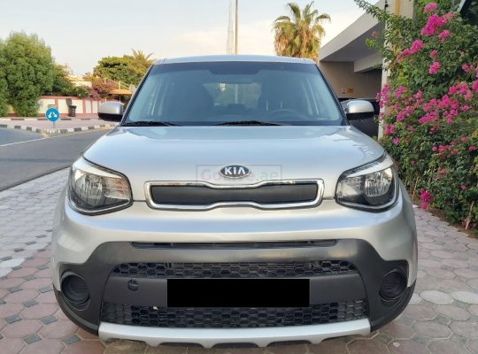 KIA SOUL 2016 MID OPTION,FRESH IMPORT,PERFECT CONDITION 60000 MILES,WELL MAINTAINED