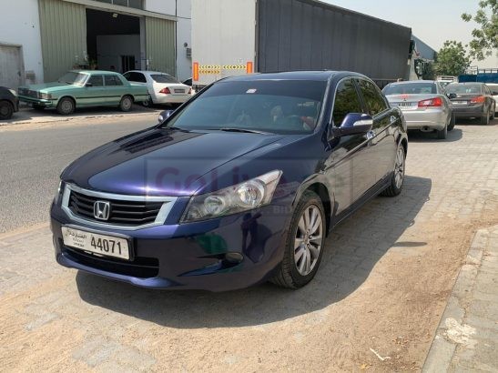 HONDA ACCORD 2012 , GCC SPECS, SUNROOF , ALLOY RIMS , FULL AUTOMATIC FOR SALE ONLY 17500