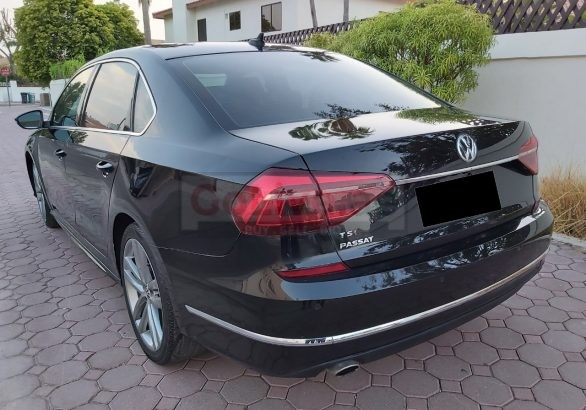 2017 VOLKSWAGEN PASSAT R-LINE FRESH IMPORT,PERFECT CONDITION